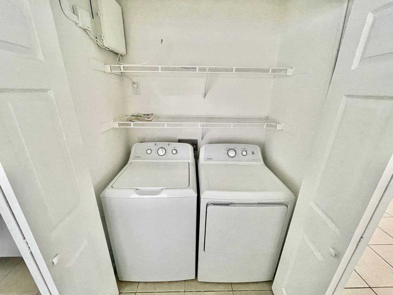 910 Alicia Ave Apt 4b #4B - Photo 6 of 13