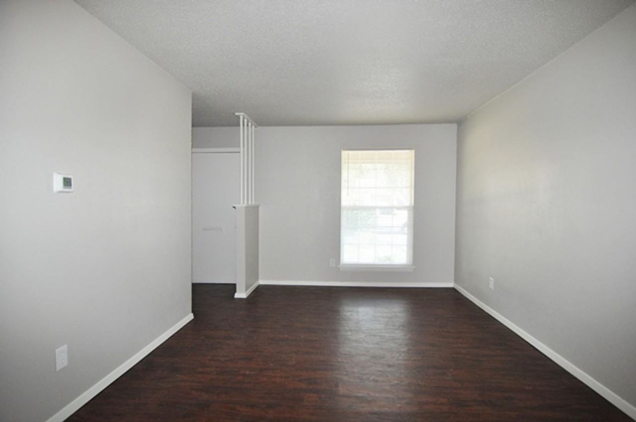 3921 Olympia St - Photo 2 of 23