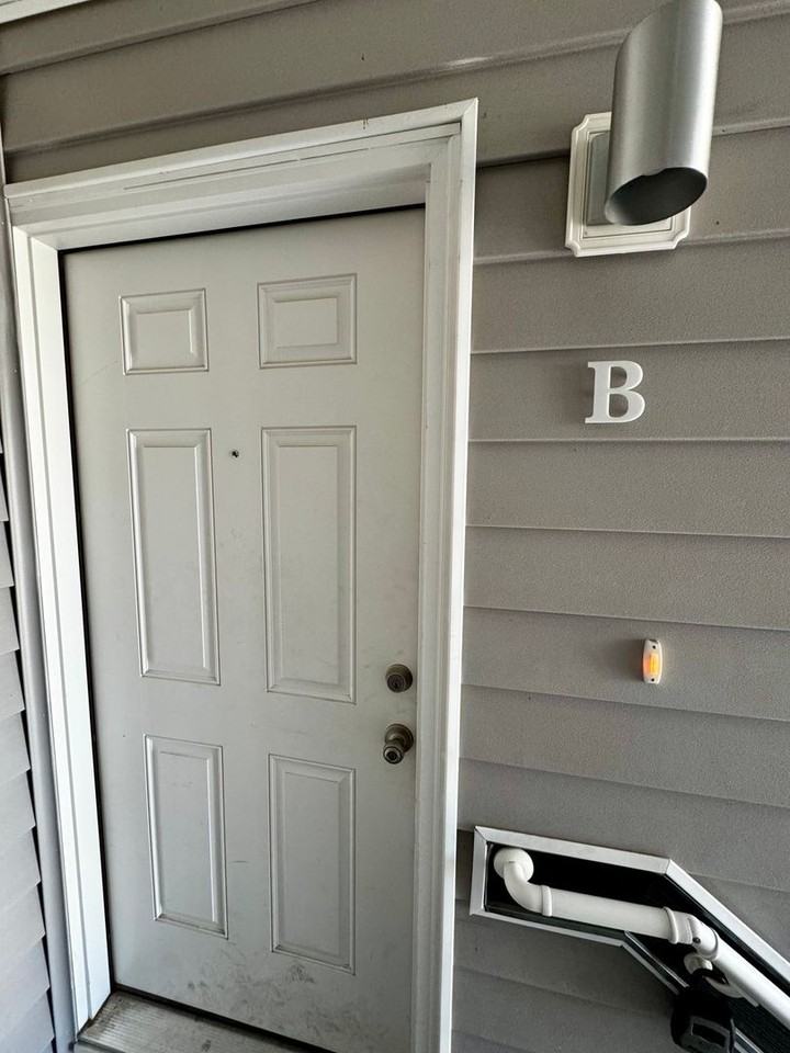 6335 Main St - Photo 2 of 25