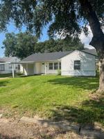 featured image of 4510 Clermont Ave