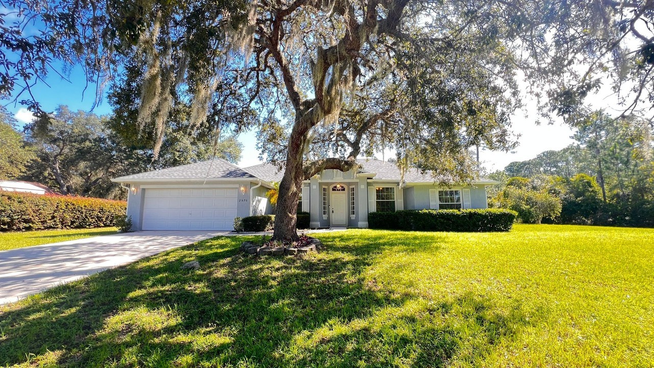 2570 Captain Dr - Photo 3 of 39