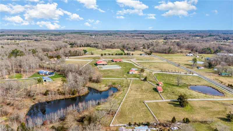 189 Flint Ridge Rd #189 - Photo 2 of 14