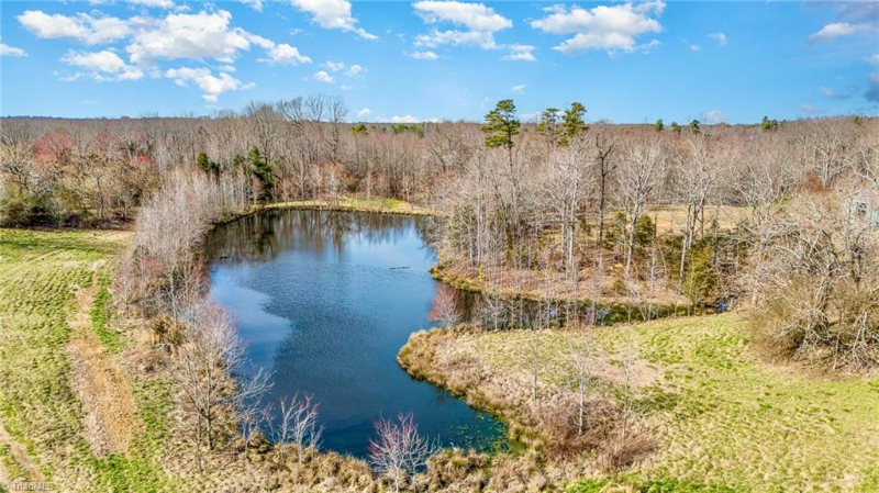 189 Flint Ridge Rd #189 - Photo 3 of 14