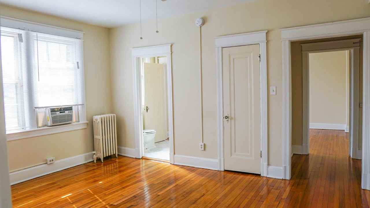 Devonshire Court South - Photo 6 of 44