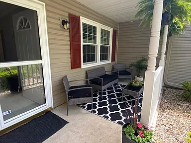 11305 Kelly Dr - Photo 2 of 6