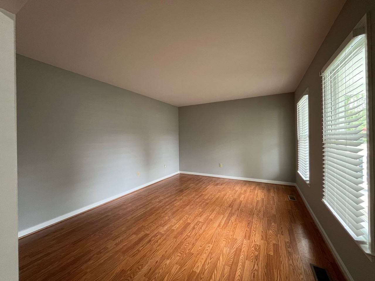 2313 Old Coach Ct - Photo 6 of 25