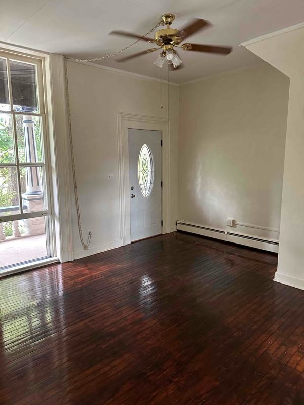 1004 Delaware Ave - Photo 2 of 10