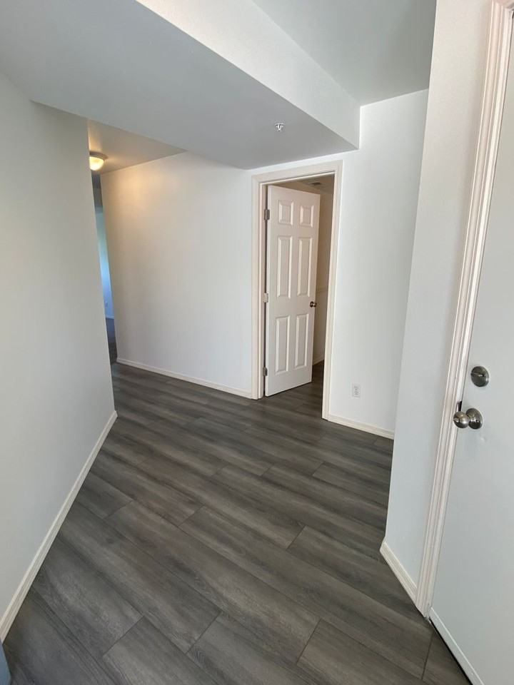 2055 S 368th Pl - Photo 3 of 21