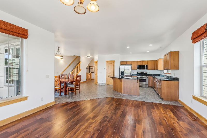 5651 Bobsled Blvd - Photo 3 of 20