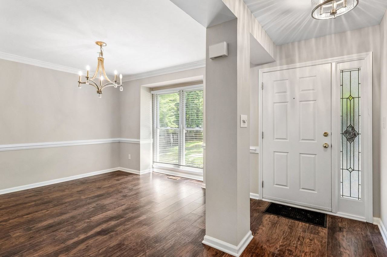 4215 King Edward Ct - Photo 2 of 50