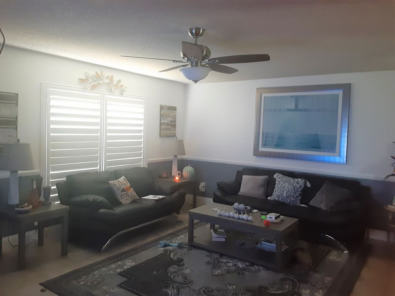 1352 Dexter Dr E - Photo 2 of 11