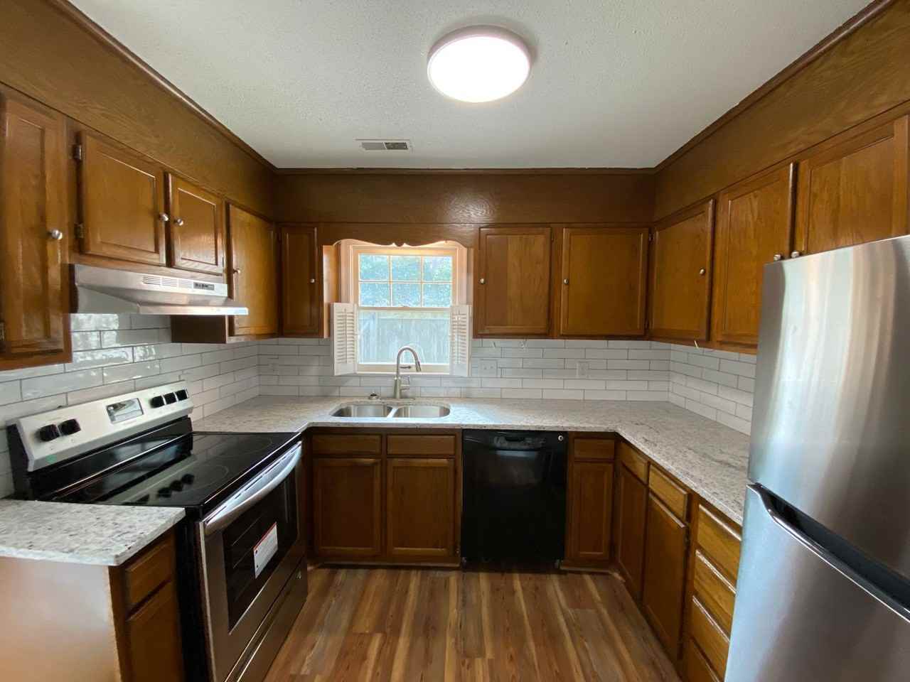 503 Culpepper Court Northwest - Photo 2 of 21