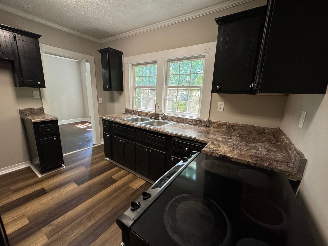 400 North Ave Ne - Photo 7 of 17