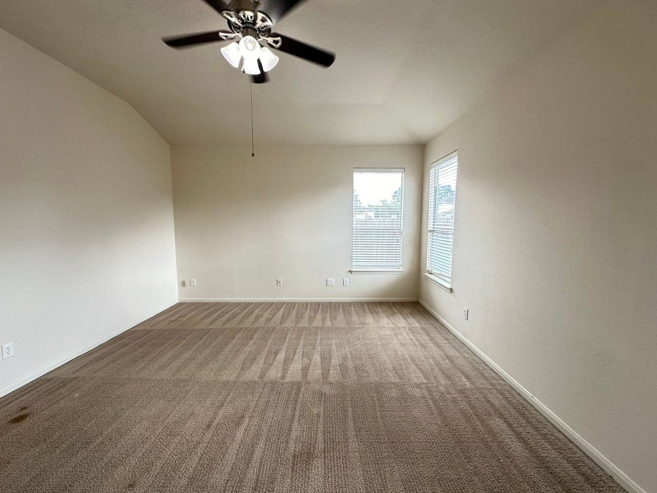 14611 Becurtesy Ct - Photo 3 of 16