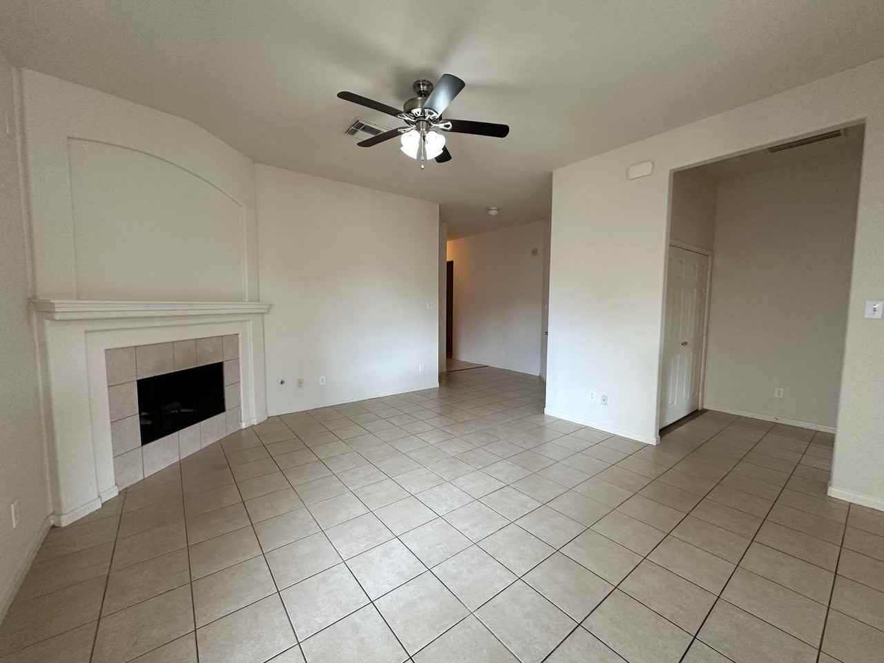 14611 Becurtesy Ct - Photo 5 of 16