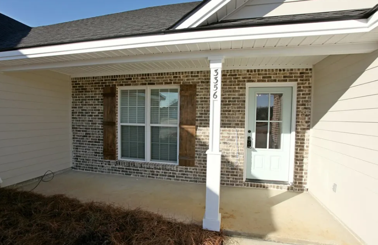3356 Nottinghill Ln - Photo 3 of 17