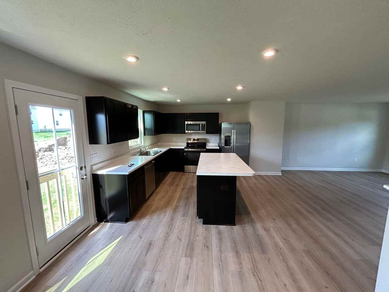 242 Leather Leaf Dr - Photo 2 of 12