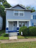 featured image of 1519 W 42nd St