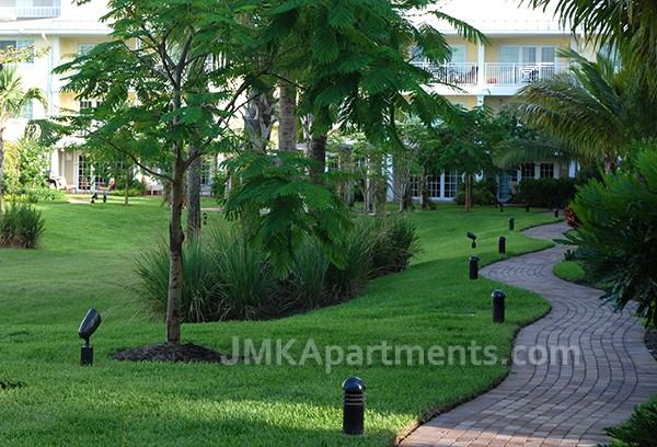 212 Us Highway 1 #609 - Photo 2 of 20