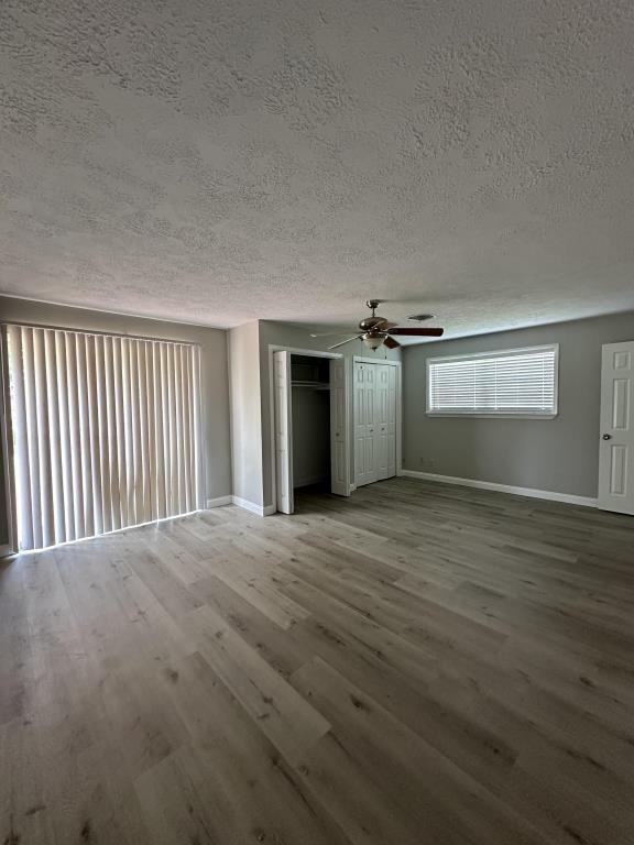 1402 Glade St #NA - Photo 3 of 19