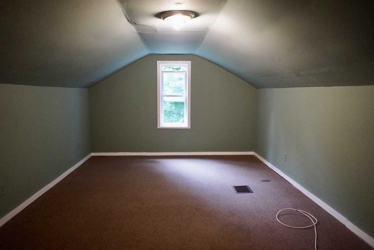 8 Evergreen St - Photo 2 of 11