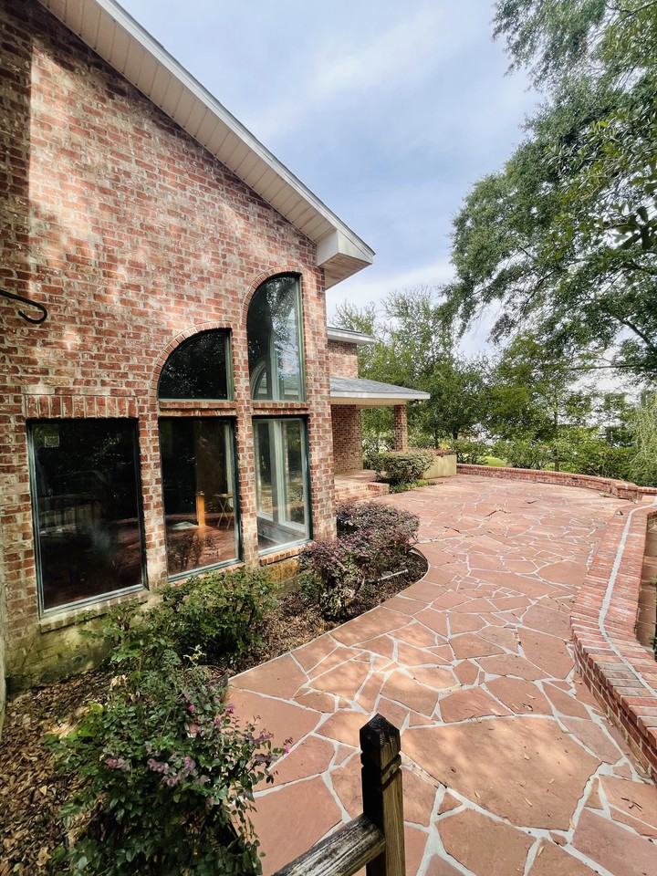 310 Elephant Walk Blvd #NA - Photo 3 of 20