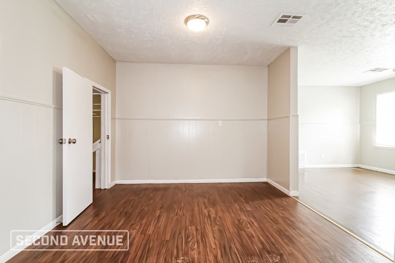 2337 Sw 50th St - Photo 5 of 20