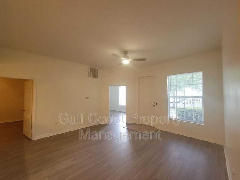 2606 River Preserve Ct - Photo 2 of 12