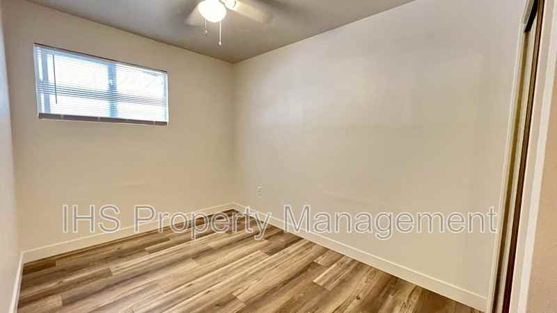 1008 Davenport St - Photo 3 of 13