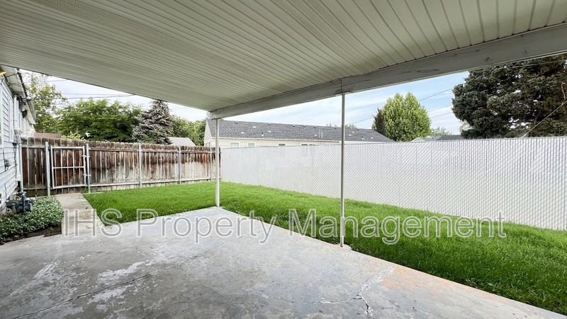 1008 Davenport St - Photo 7 of 13
