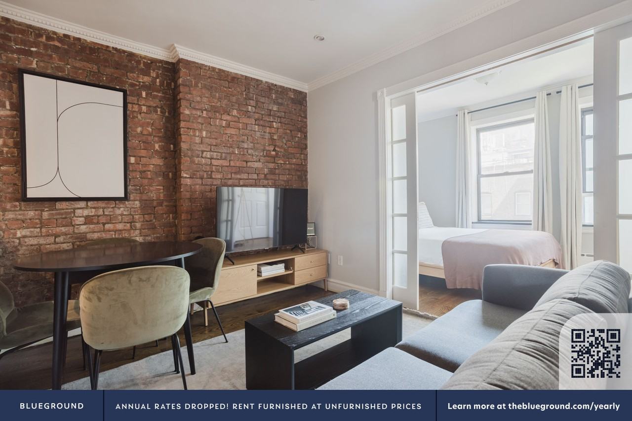 7 East 75th Street - Photo 4 of 27