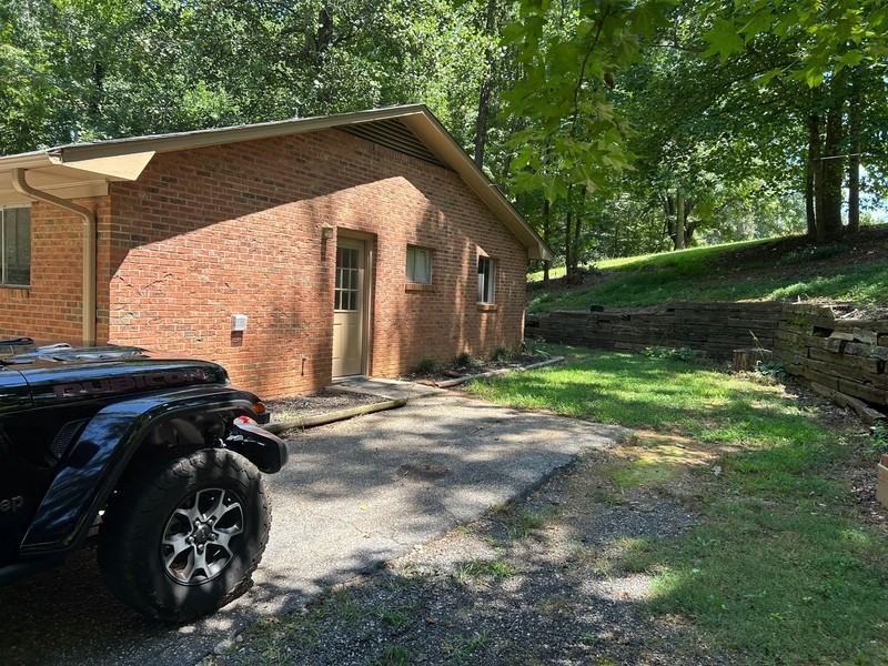 1 14A Tanyard Road - Photo 3 of 12