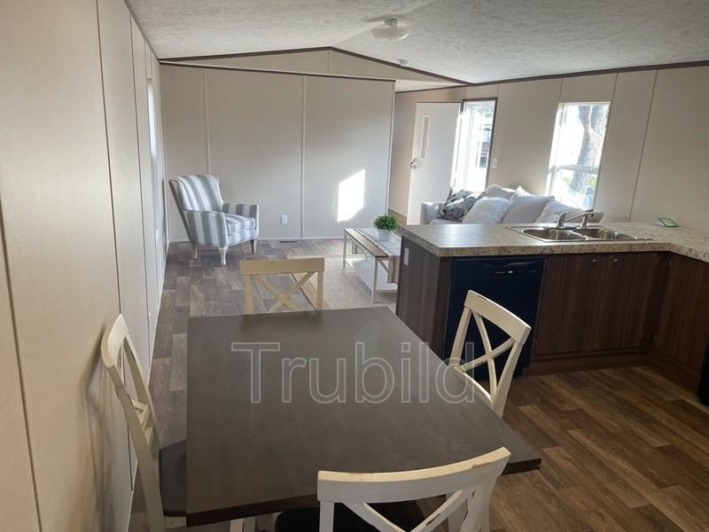 159 S King Charles Ct - Photo 2 of 5
