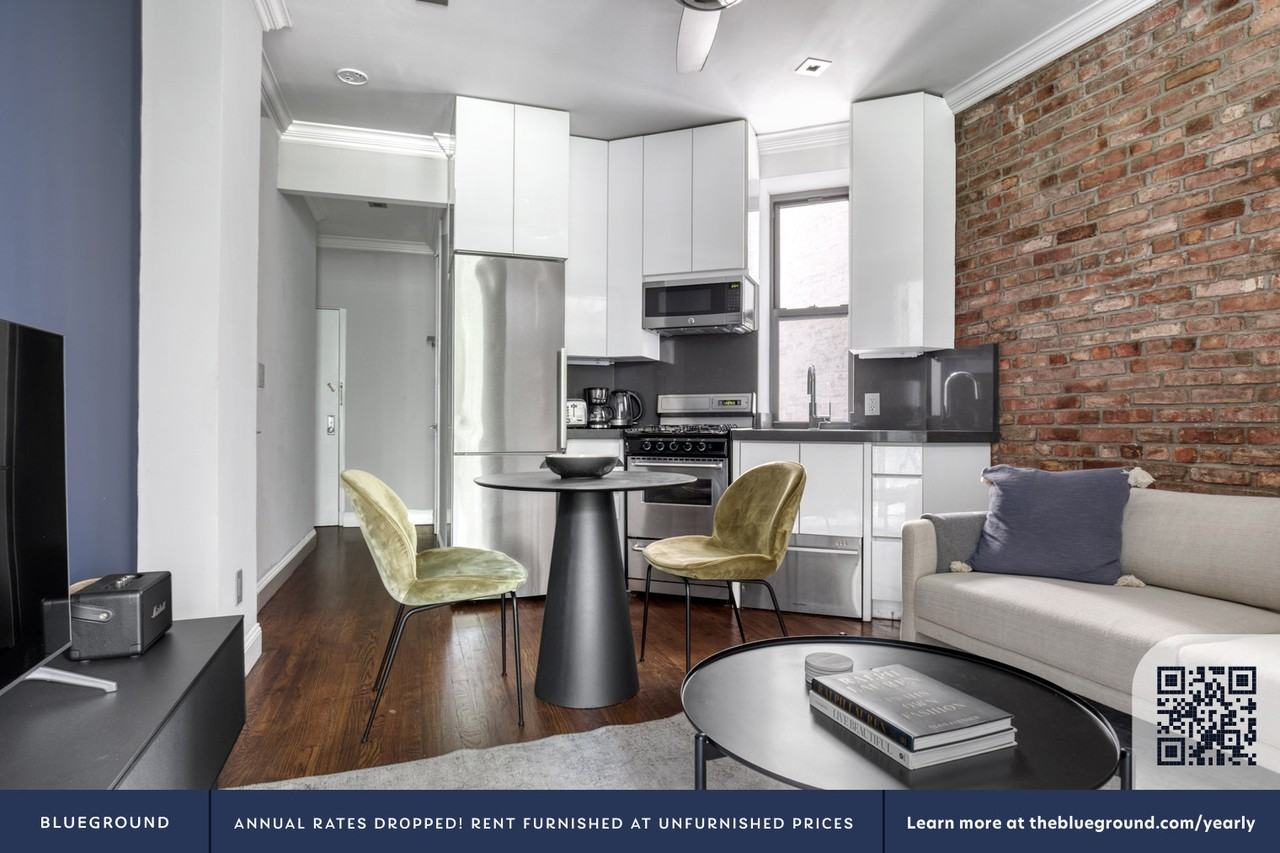 248 Mott St #805 - Photo 3 of 19