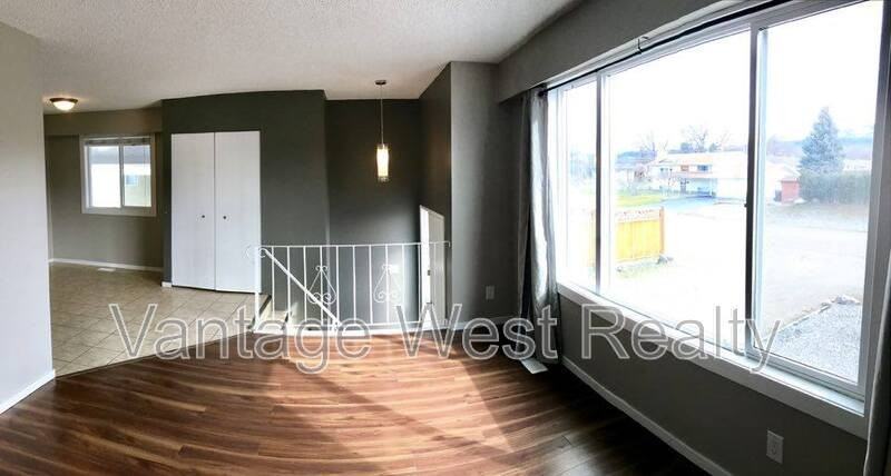 840 Irma Rd - Photo 3 of 17