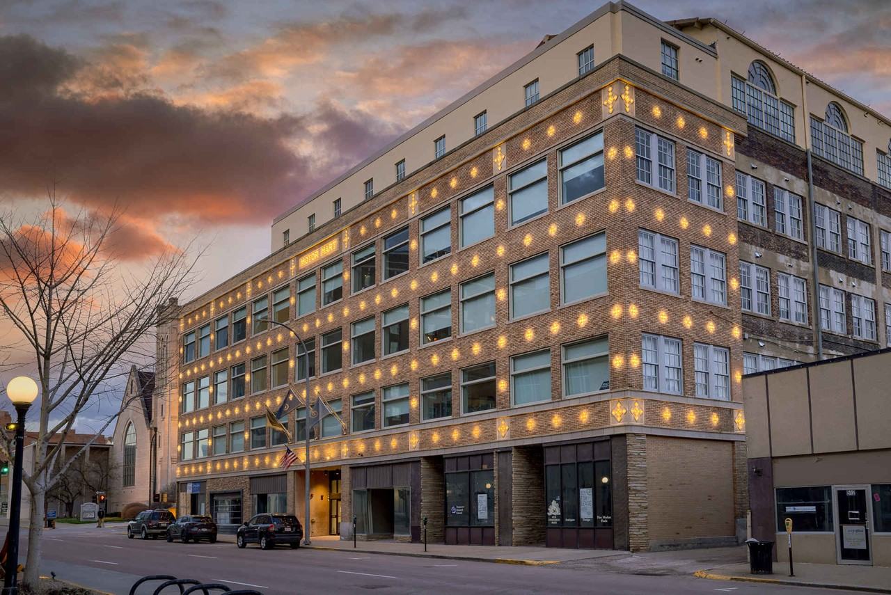 Bluebird Flats - Photo 6 of 50