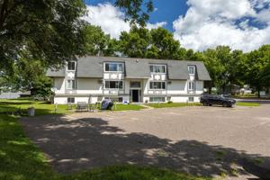 featured image of 301 S Shore Dr