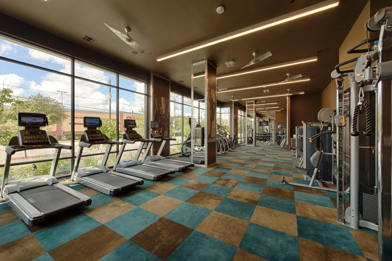 Pearl Washington - Photo 5 of 47