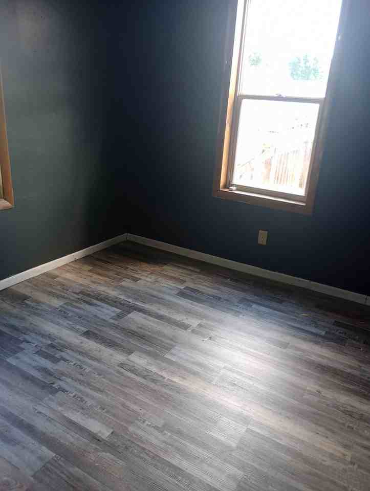 657 W 1st St #NA - Photo 4 of 11