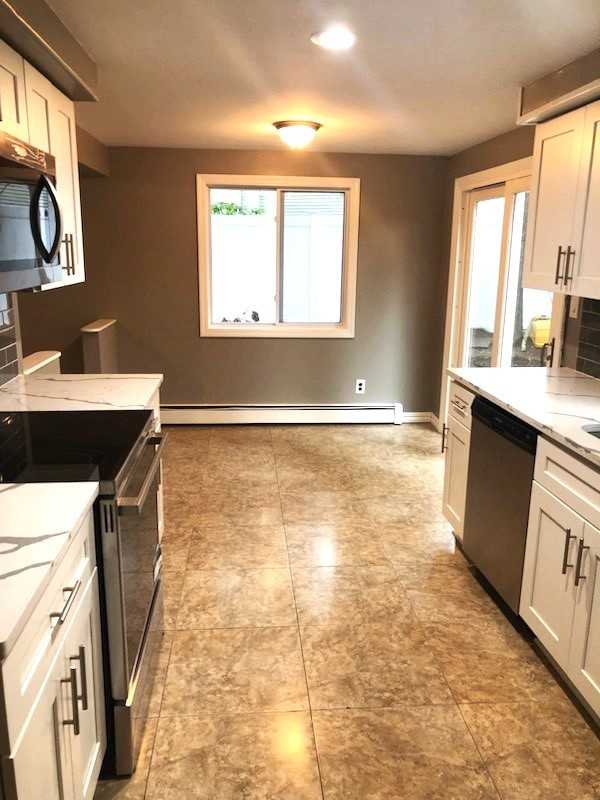 10 Continental Dr #NA - Photo 2 of 13