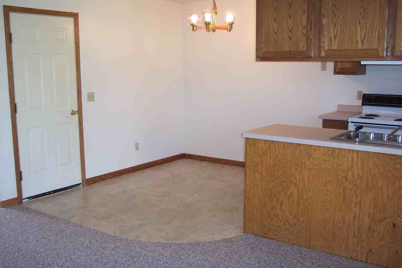 1119 Mark Ave #1 - Photo 7 of 9