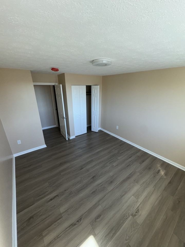 77 Evergreen Ave #A3 - Photo 3 of 5