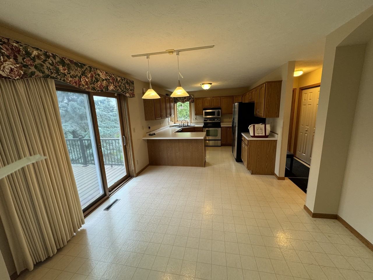 3800 Monticello Dr #NA - Photo 7 of 19