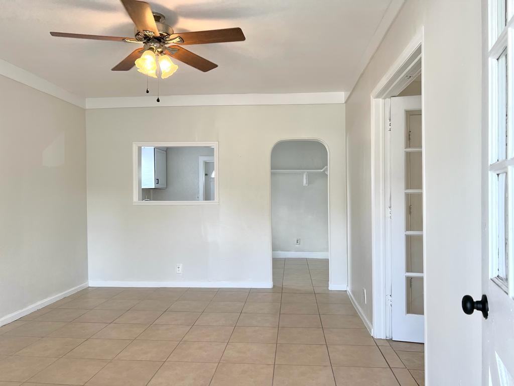 451 Skinner Blvd #A - Photo 3 of 17
