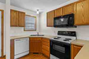 featured image of 7223 Silverthorn Dr