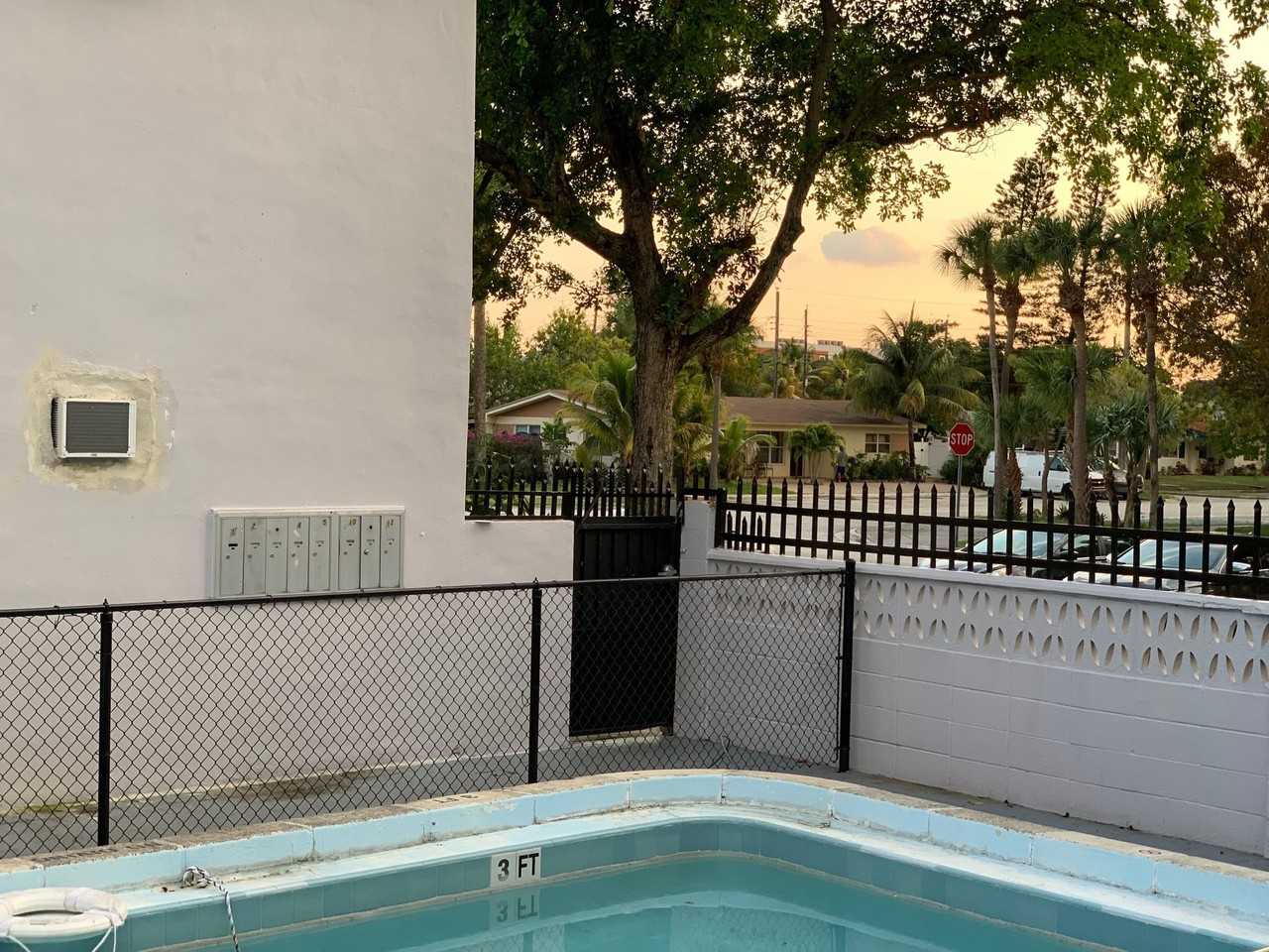 17031 Ne 21st Ave - Photo 4 of 18