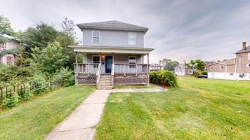 featured image of 230 W 3rd St