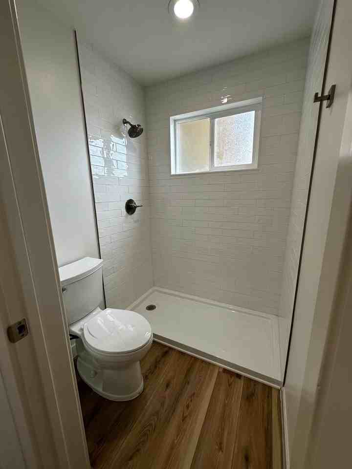 1000 E 450 N #1 - Photo 5 of 13