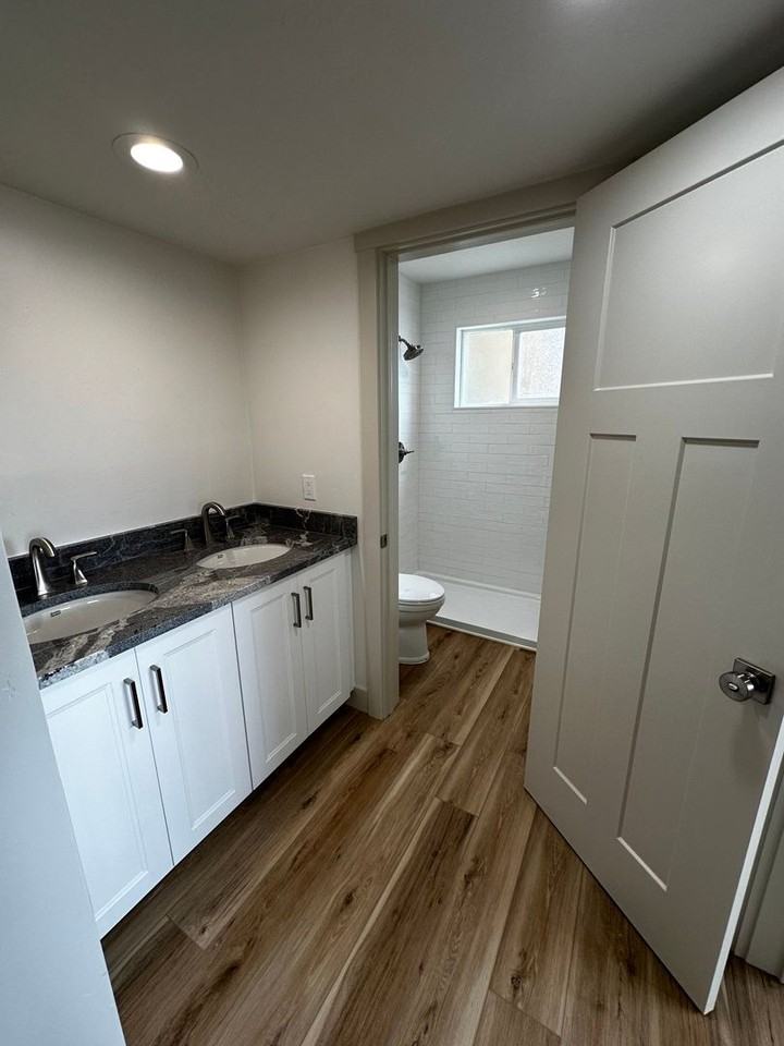 1000 E 450 N #1 - Photo 6 of 13