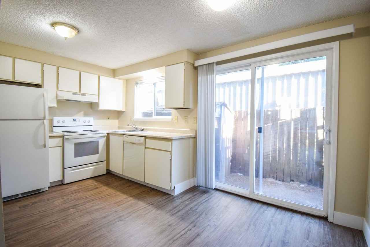 1926 Sw Hume Ct - Photo 2 of 12